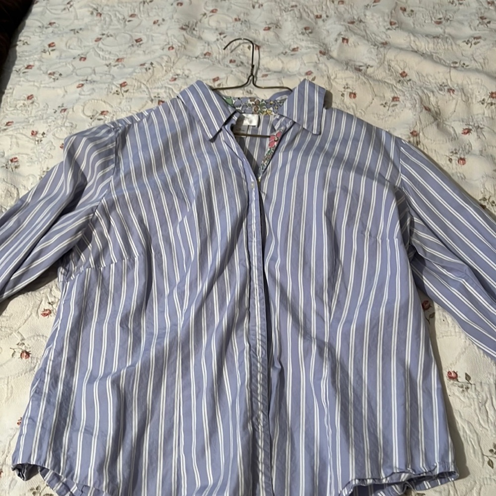 16 Loft striped shirt